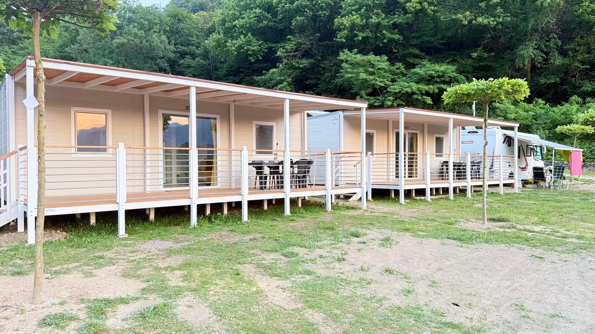Le Mobilhome del Camping BellaVista immerse nel verde